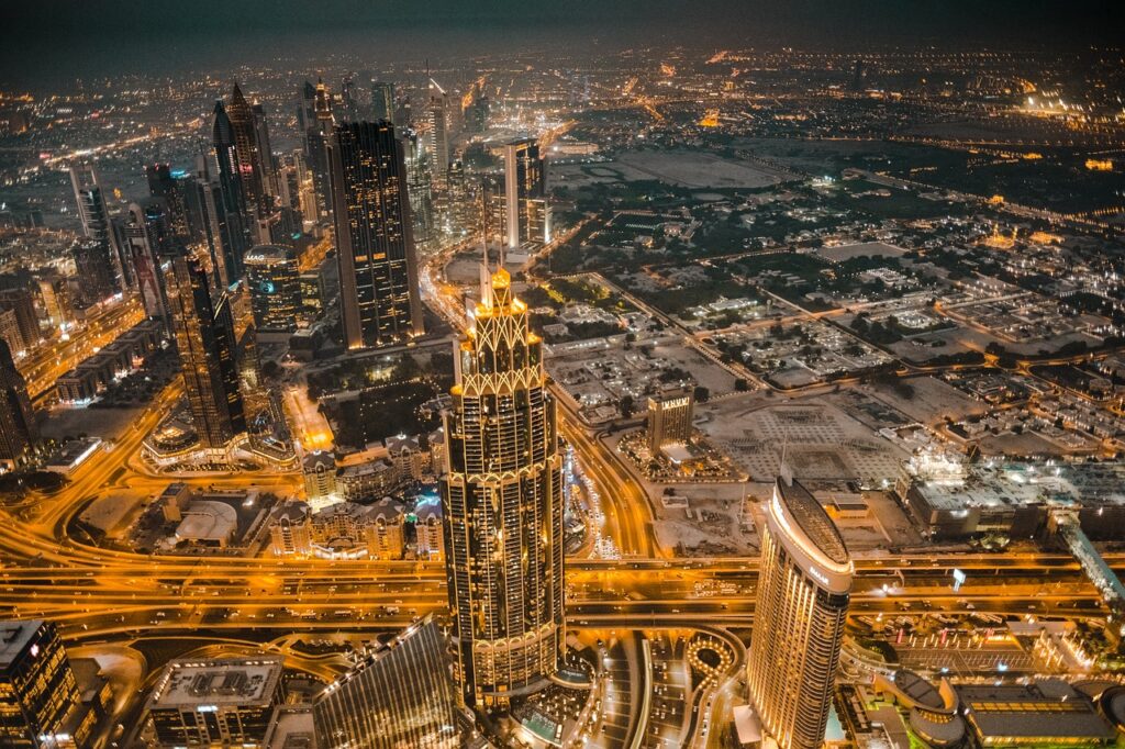 dubai, emirates, burj khalifa-4044183.jpg